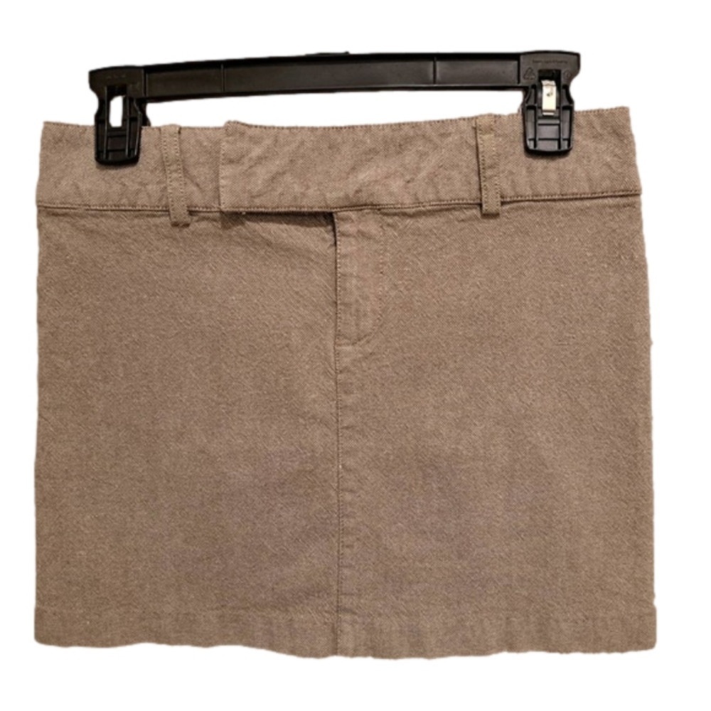 Old Navy Collection Stretch Tan Pattern Mini Skirt Size 4